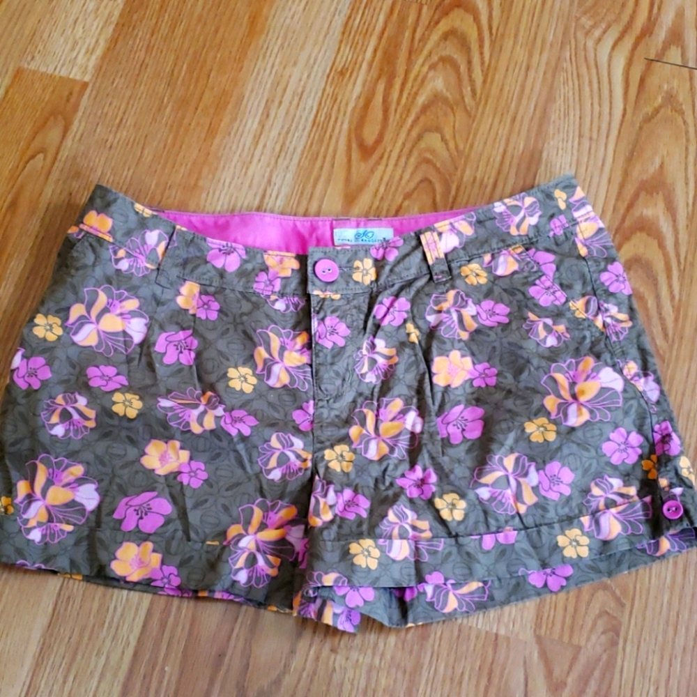 Floral So Short Shorts